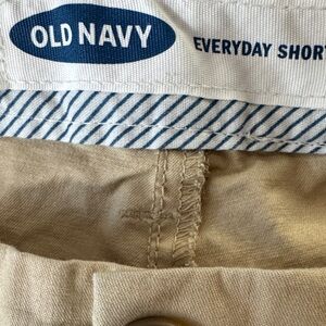 Old Navy Striped Waistband Khaki Shorts